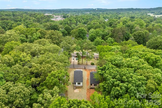 392 Park Road, Albemarle, NC 28001