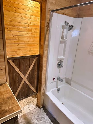 304 7th Street, Huntington, WV 25705