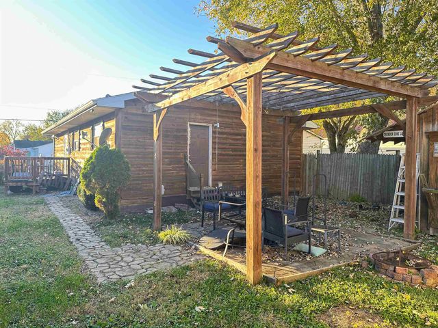 304 7th Street, Huntington, WV 25705