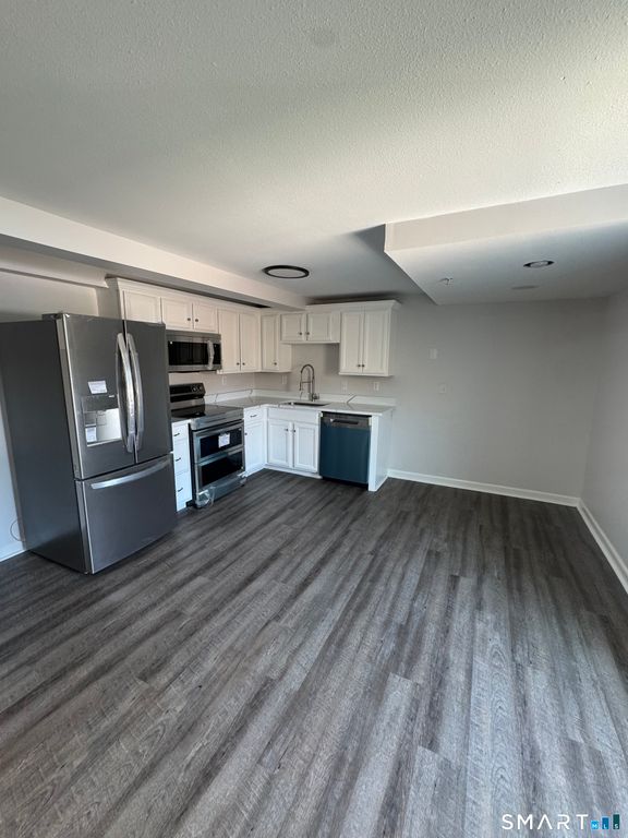 34 Pleasant Street 6, Plainfield, CT 06374