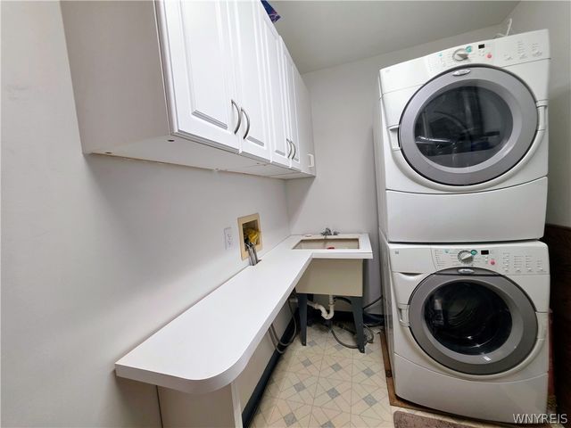 151 Chestnut Street, Wilson, NY 14172