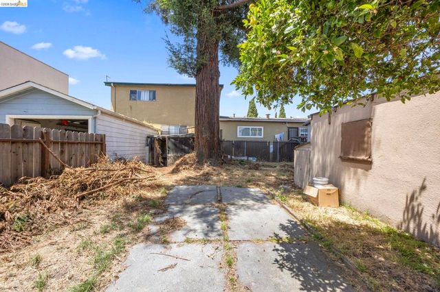 1439 92nd Ave., Oakland, CA 94603