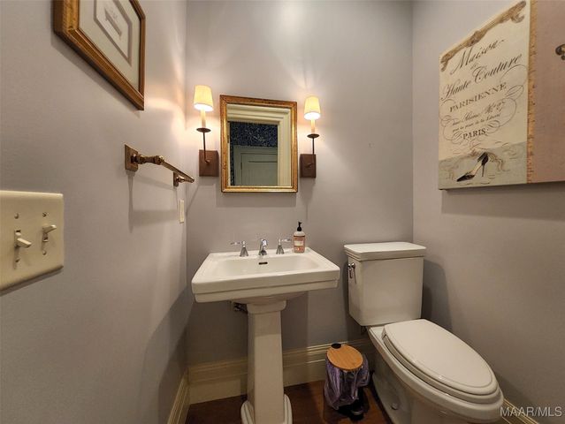 1944 S Hull Street, Montgomery, AL 36104