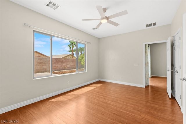 6059 Wheat Penny Avenue, Las Vegas, NV 89122