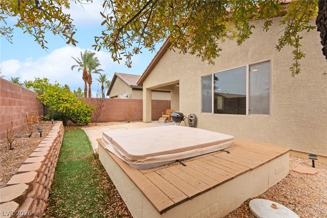 6059 Wheat Penny Avenue, Las Vegas, NV 89122