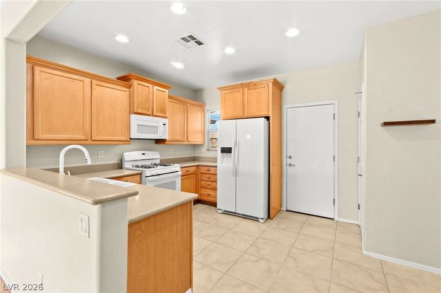 6059 Wheat Penny Avenue, Las Vegas, NV 89122