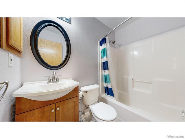 950 52nd Avenue Court 4, Greeley, CO 80634