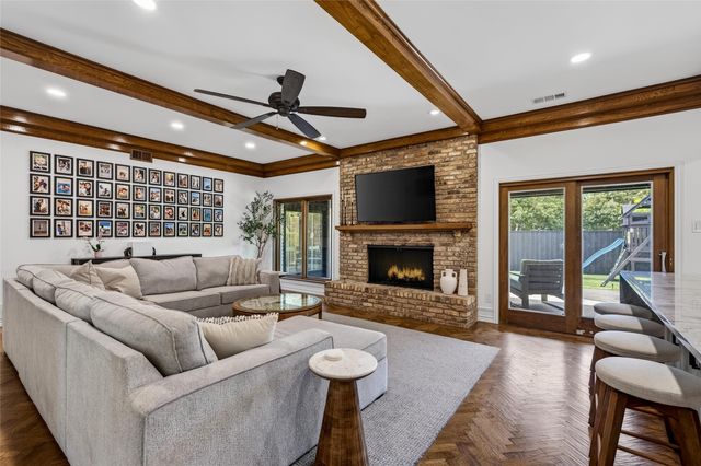 7108 Hunters Ridge Drive, Dallas, TX 75248