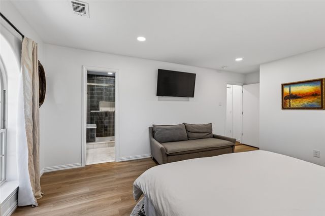 7108 Hunters Ridge Drive, Dallas, TX 75248