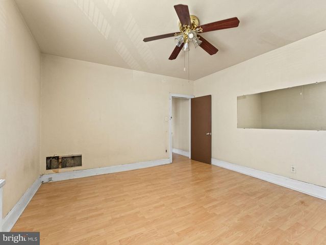 2053 S CLEVELAND ST, Philadelphia, PA 19145