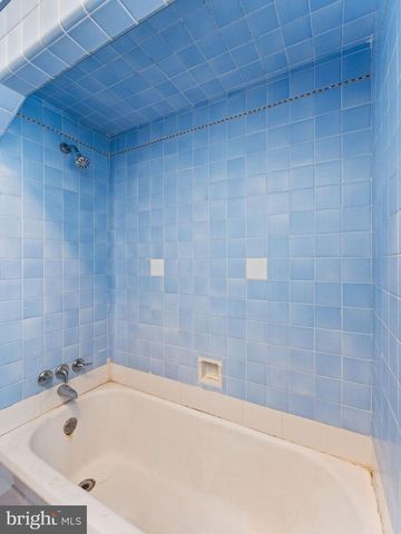 2053 S CLEVELAND ST, Philadelphia, PA 19145