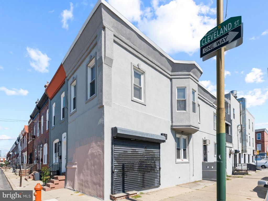 2053 S CLEVELAND ST, Philadelphia, PA 19145