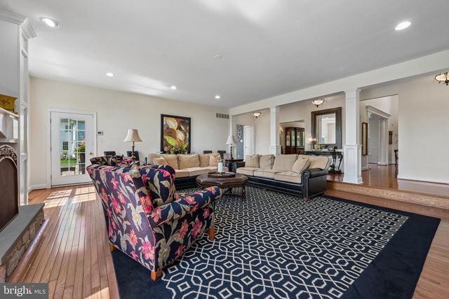 11 TROON CT, Moorestown, NJ 08057