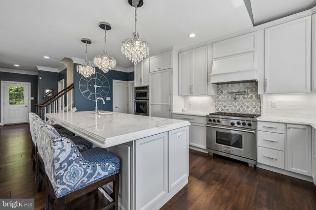 11 TROON CT, Moorestown, NJ 08057