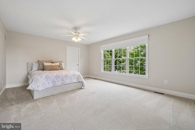 11 TROON CT, Moorestown, NJ 08057