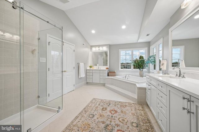 11 TROON CT, Moorestown, NJ 08057