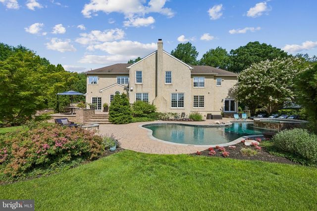 11 TROON CT, Moorestown, NJ 08057