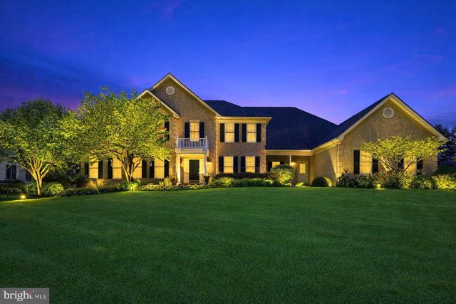 11 TROON CT, Moorestown, NJ 08057