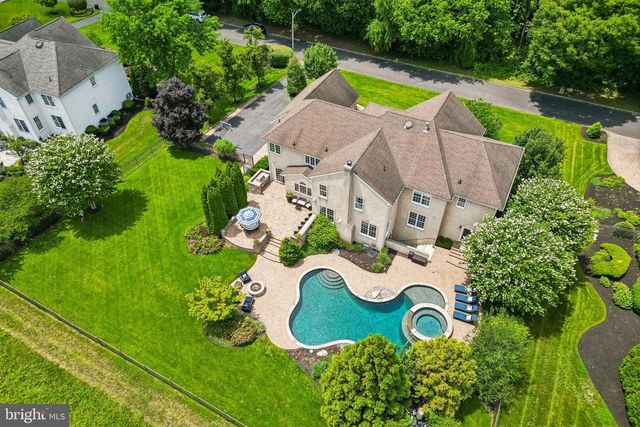 11 TROON CT, Moorestown, NJ 08057