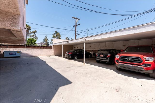 912 S Ash Avenue 1, Inglewood, CA 90301
