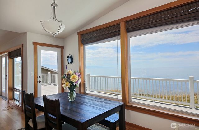 719 Fort Ebey Road, Coupeville, WA 98239