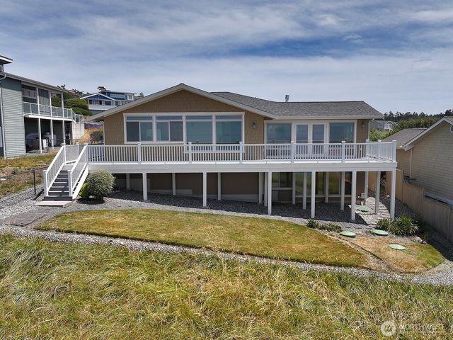 719 Fort Ebey Road, Coupeville, WA 98239