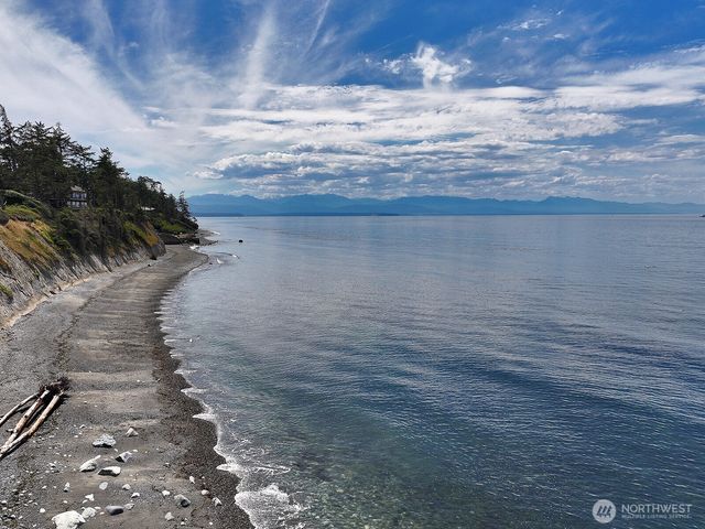 719 Fort Ebey Road, Coupeville, WA 98239