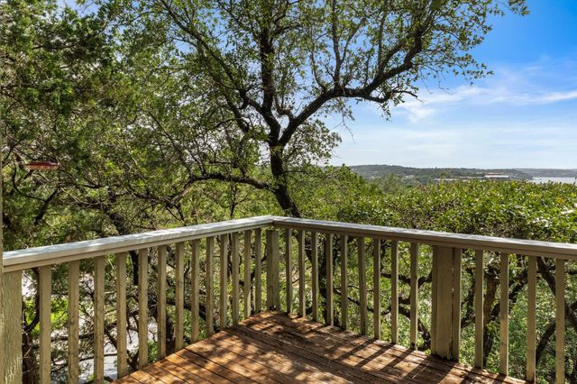 124 Firebird ST, Lakeway, TX 78734