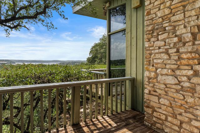 124 Firebird ST, Lakeway, TX 78734