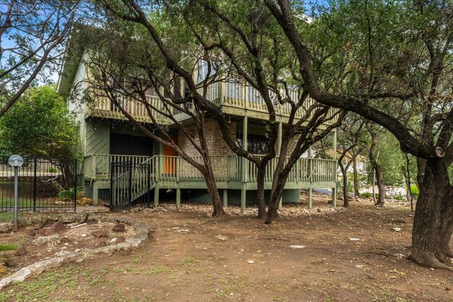 124 Firebird ST, Lakeway, TX 78734