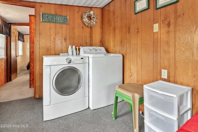 131 NE 75th Street, Oak Island, NC 28465