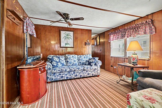 131 NE 75th Street, Oak Island, NC 28465