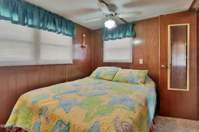 131 NE 75th Street, Oak Island, NC 28465