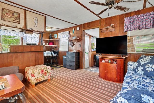 131 NE 75th Street, Oak Island, NC 28465