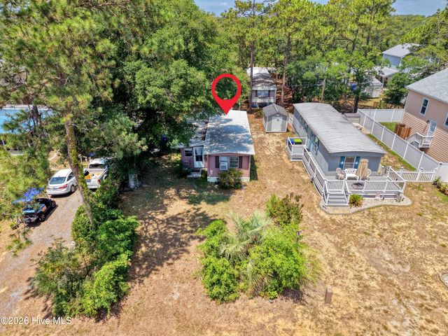 131 NE 75th Street, Oak Island, NC 28465