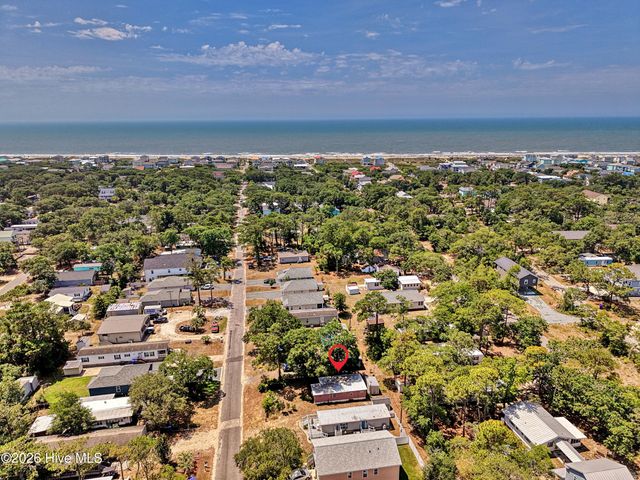 131 NE 75th Street, Oak Island, NC 28465