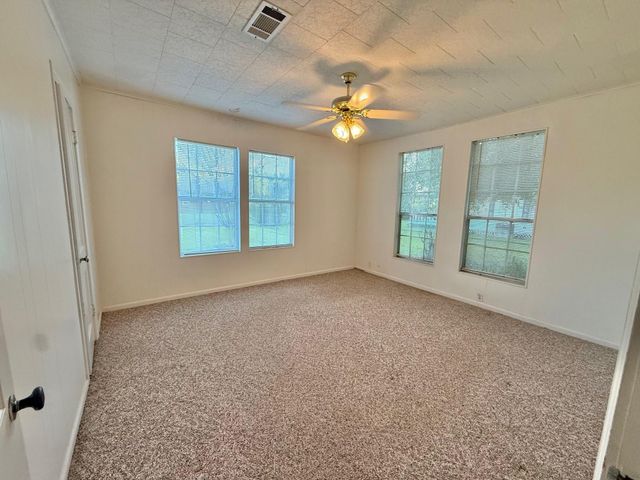 1412 Ithaca Avenue, Nederland, TX 77627