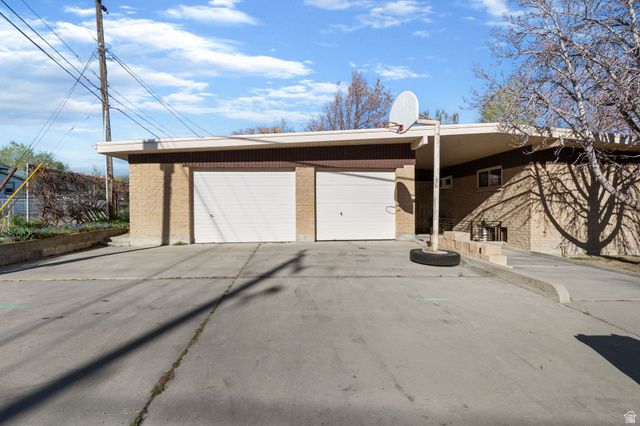 6411 W 3785 S, West Valley City, UT 84128