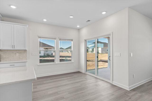 995 Lauryn Oak Loop, Longs, SC 29568