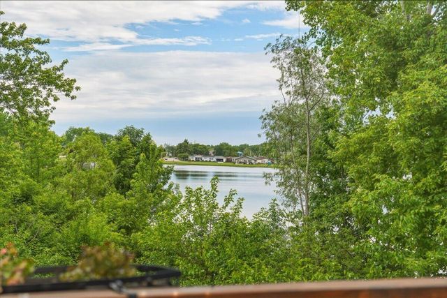 8201 66th STREET, Kenosha, WI 53142