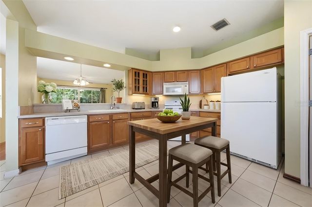 4962 RAINBOW TROUT ROAD, Tavares, FL 32778