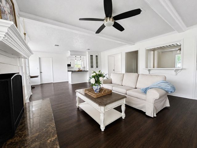 8315 Lichen Lane, Spring, TX 77379