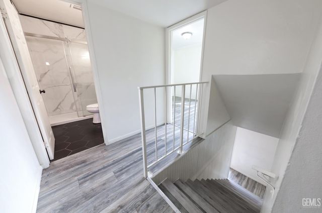 2200 Cedro Court B, Bakersfield, CA 93309