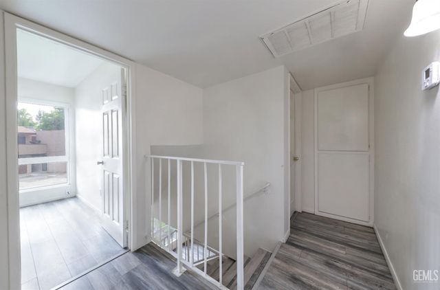 2200 Cedro Court B, Bakersfield, CA 93309