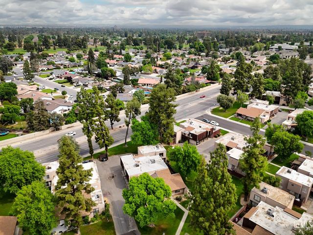 2200 Cedro Court B, Bakersfield, CA 93309