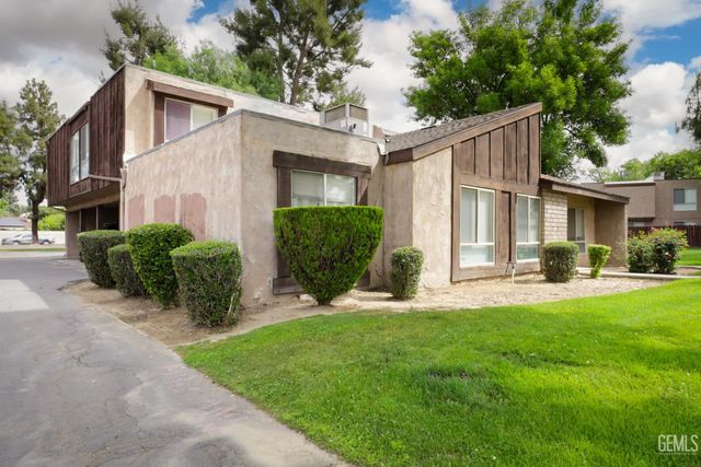 2200 Cedro Court B, Bakersfield, CA 93309