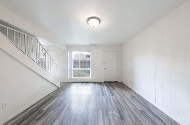 2200 Cedro Court B, Bakersfield, CA 93309