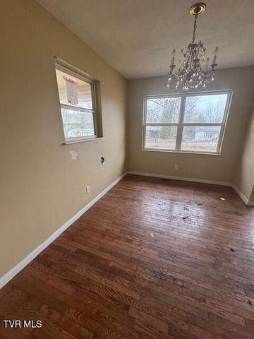 210 Lynn Avenue, Greeneville, TN 37743