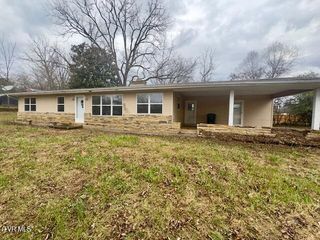 210 Lynn Avenue, Greeneville, TN 37743
