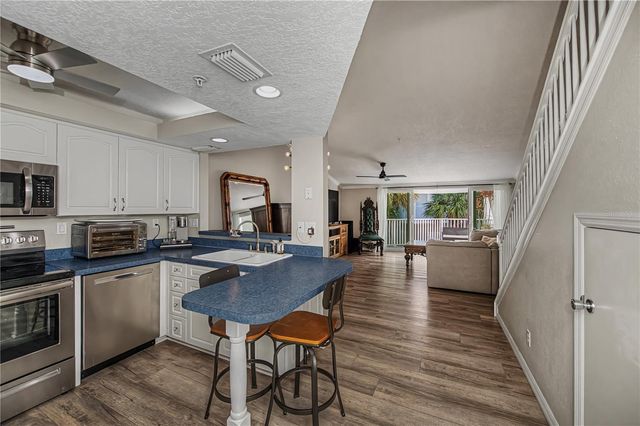 2255 N BEACH ROAD 20, Englewood, FL 34223